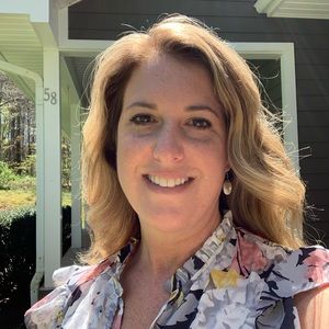 Meet your Posher, Brooke